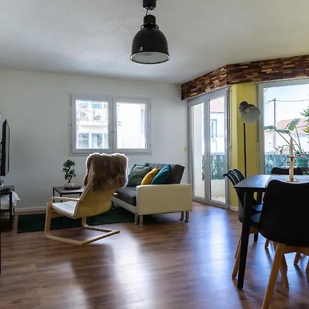 Nouveau ! Centre-ville, 6 Voyageurs Apartment *